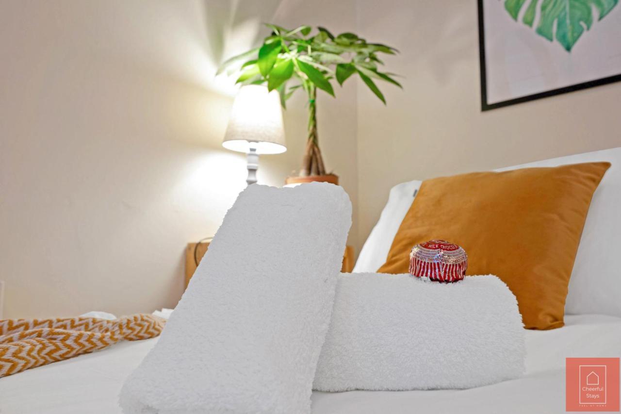 Cheerful Stays: Spacious Flat In Vibrant Leith EDI Exterior foto