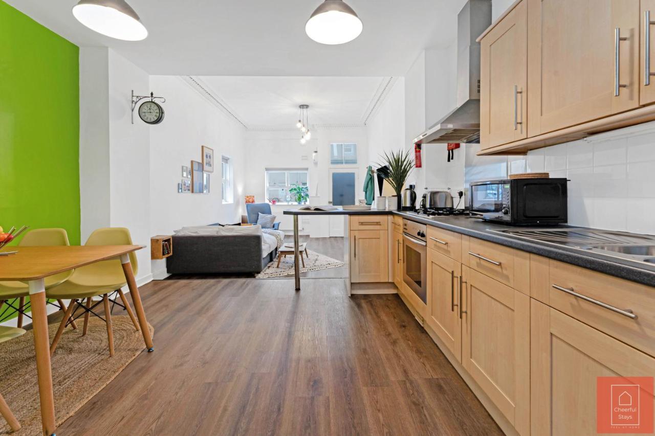 Cheerful Stays: Spacious Flat In Vibrant Leith EDI Exterior foto