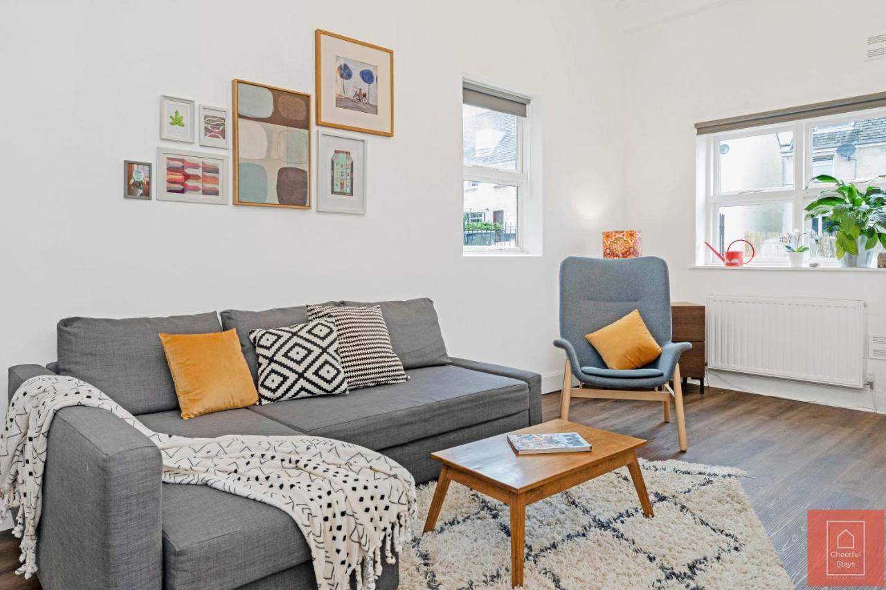 Cheerful Stays: Spacious Flat In Vibrant Leith EDI Exterior foto