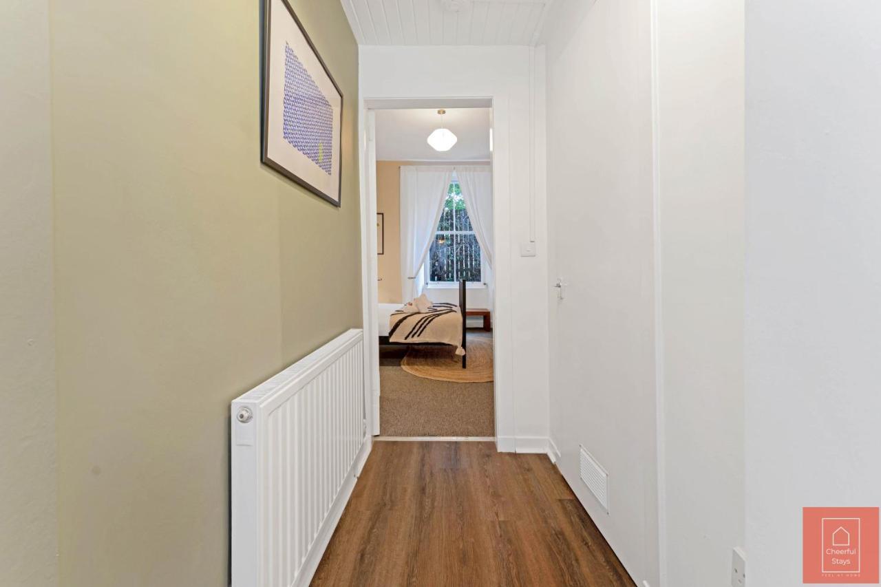 Cheerful Stays: Spacious Flat In Vibrant Leith EDI Exterior foto